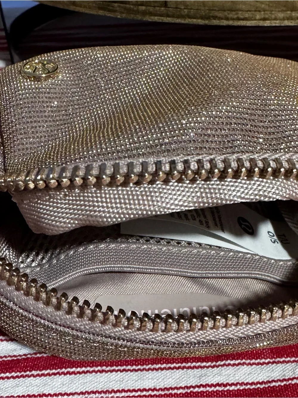 Lululemon Zipper Pouch water bottle Sparkle Rose / Gold Women's Pink NWT